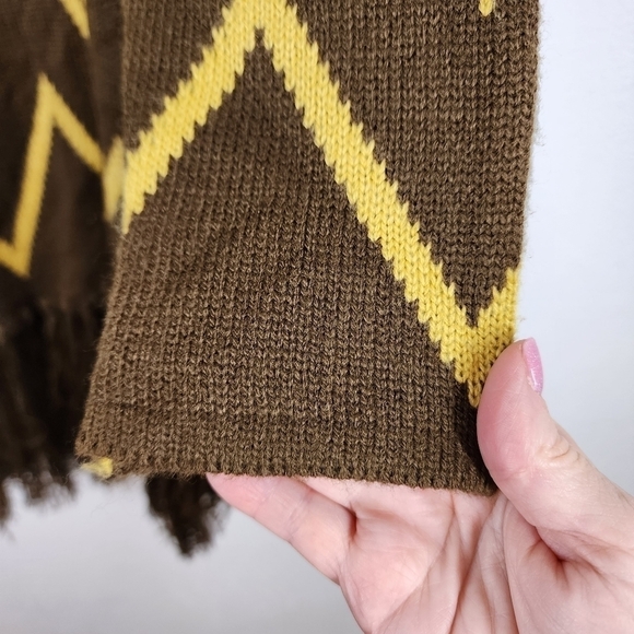 HOT & DELICIOUS WESTERN FRINGED CARDIGAN SWEATER - Picture 7 of 10